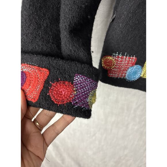 Icelandic Design Button Floral Embroidery Wool Cardigan Sweater Jacket Size M - Picture 4 of 10